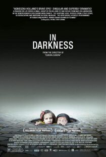 دانلود فیلم In Darkness 201113748-426756088