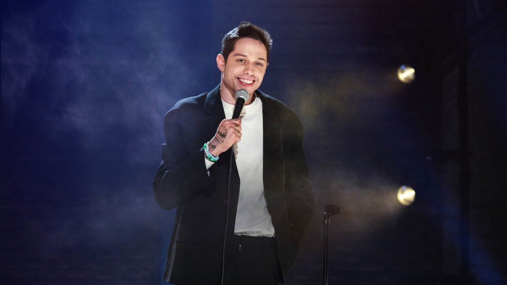 دانلود فیلم Pete Davidson: Alive from New York 2020