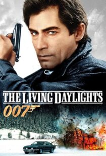 دانلود فیلم The Living Daylights 198745336-1382903328