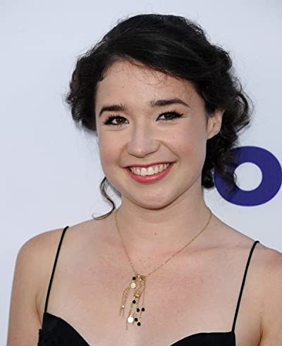 Sarah Steele