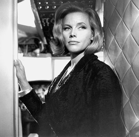 Honor Blackman