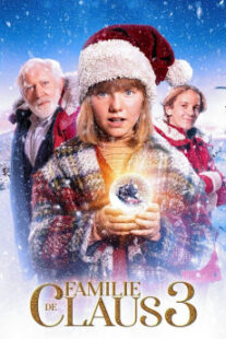 دانلود فیلم The Claus Family 3 2022400795-1682532717