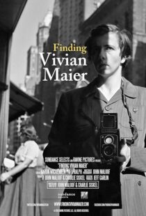 دانلود فیلم Finding Vivian Maier 2013407173-1523529069